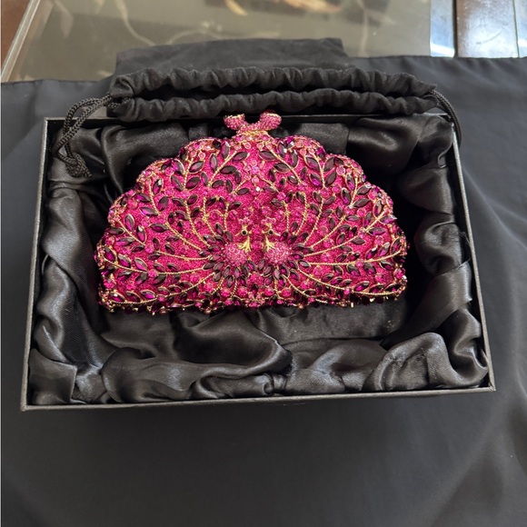 Luxury rhinestone pink peacock crystal evening clutch